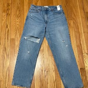 Abercrombie & Fitch High Rise Jeans NWT